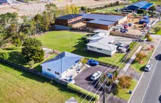 Freehold Business Mixed Use Site with Income