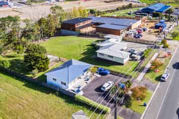 Freehold Business Mixed Use Site with Income