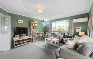 11 Carvell Street, Blenheim