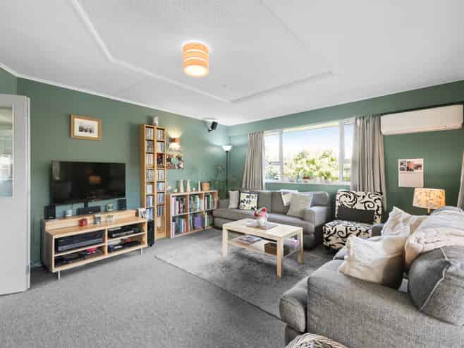 11 Carvell Street, Blenheim