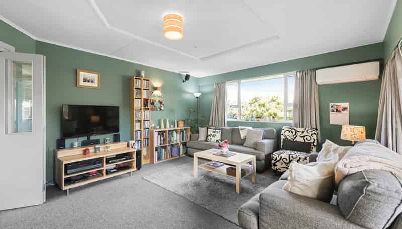 11 Carvell Street, Blenheim