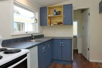 21 Tiromoana Rd, Raumati South