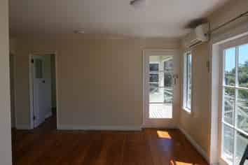 21 Tiromoana Rd, Raumati South