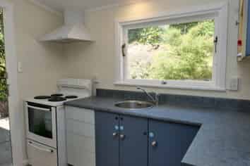 21 Tiromoana Rd, Raumati South