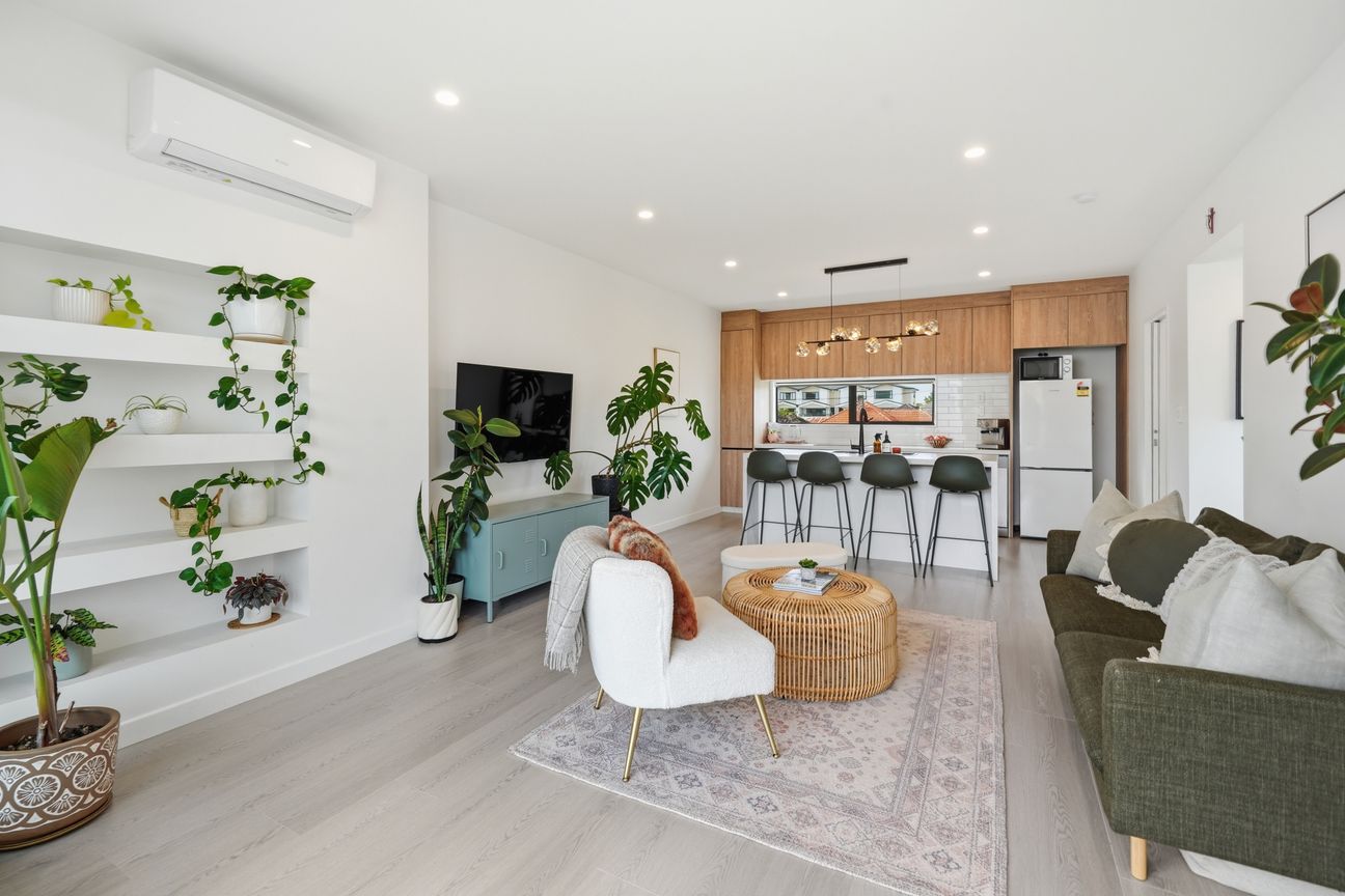 Freehold Quality Family Home in prime location - Bild 4