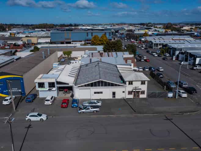 Corner Profile Exposure