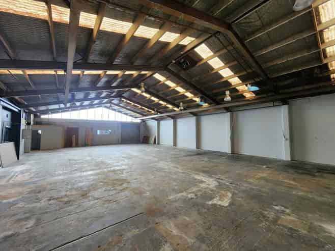 Corner Profile Exposure