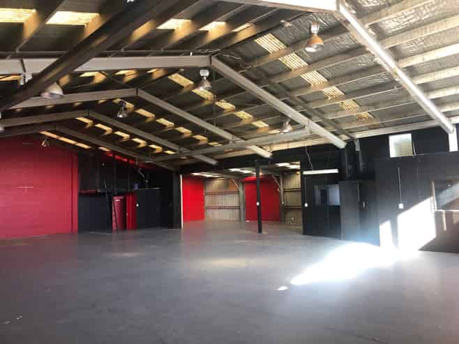 Corner Profile Exposure