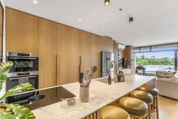 504/6 Heather Street, Parnell