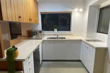 18 Roys Road, Plimmerton