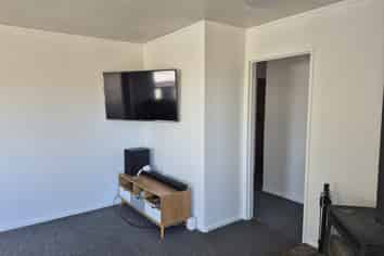 18 Leeton Drive, Waipukurau