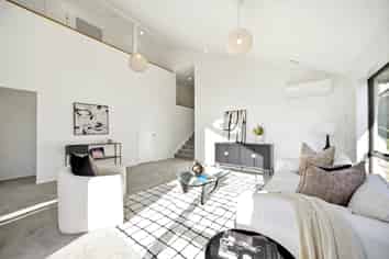 8 Ravine Lane, Oteha