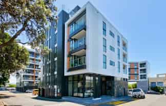 110/10 Lion Pl, Epsom