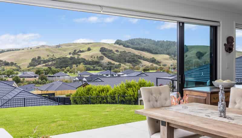 17 Awa Avenue, Helensville