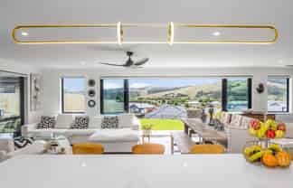 17 Awa Avenue, Helensville