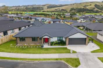 17 Awa Avenue, Helensville