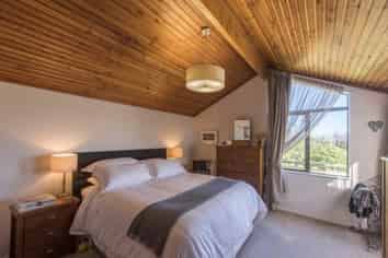 Nelson & Bays - Address withheld