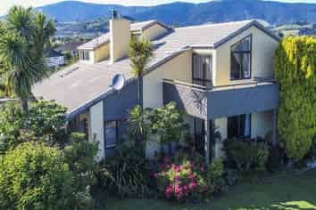 Nelson & Bays - Address withheld