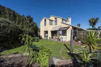 Nelson & Bays - Address withheld