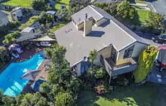 Nelson & Bays - Address withheld