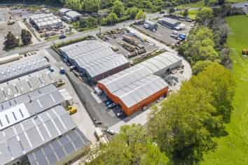 High-Stud Industrial Facility – Heavy Industry Zone