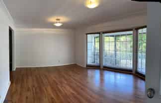 7 Orinda Close, Botany Downs