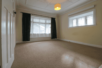 8 Rongopai Street, Roslyn