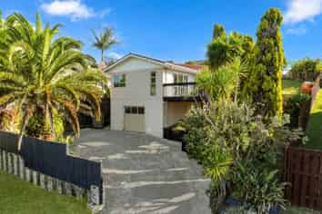 10 Celeste Pl, Totara Vale