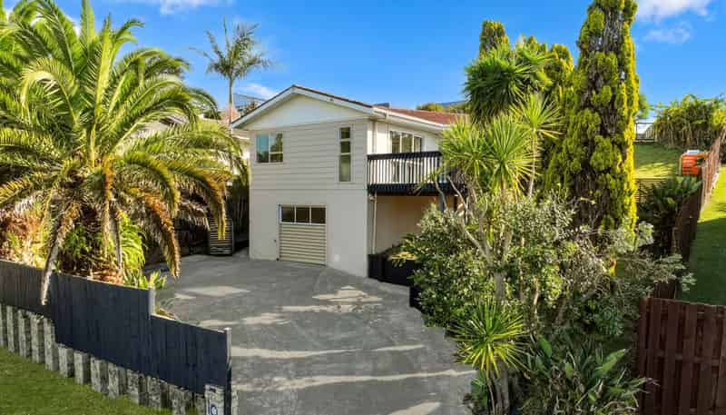 10 Celeste Pl, Totara Vale