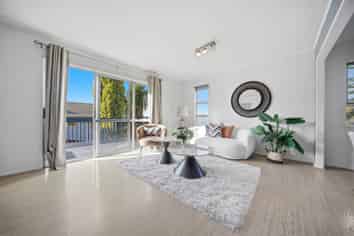 10 Celeste Pl, Totara Vale