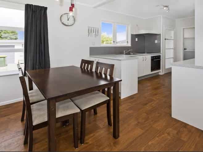 72 Tatariki Street, Rosehill