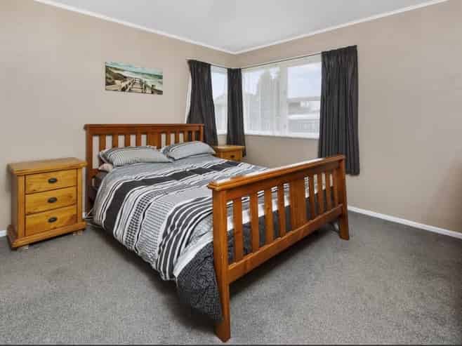 72 Tatariki Street, Rosehill