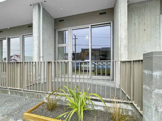 G06A/2 Campbell Terrace, Petone