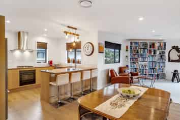 42 Silicon Way, Fitzherbert