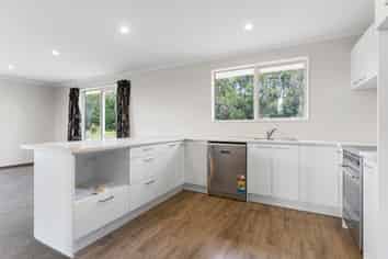 90 Walker Road, Opaheke