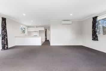 90 Walker Road, Opaheke