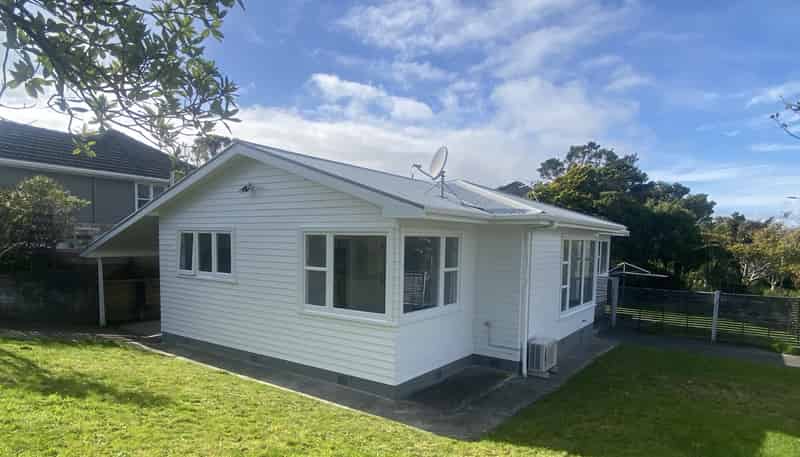 46 Stewart Dr, Newlands