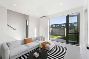 4 Wintergarden Avenue, Karaka