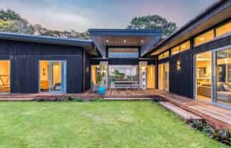 14 Stevensons Cres, Albany Heights