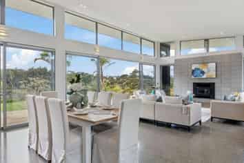 14 Stevensons Cres, Albany Heights