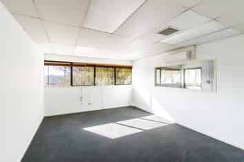 Expansive Browns Bay Office 