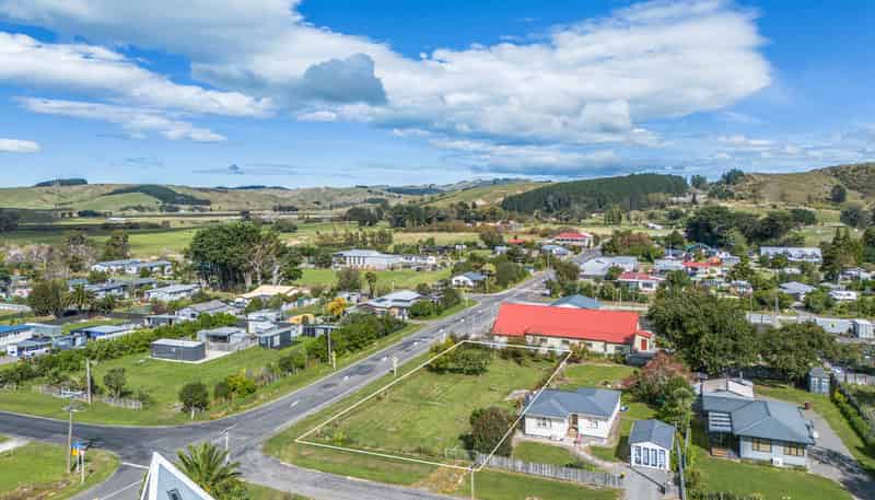 10 Dundas Street, Porangahau