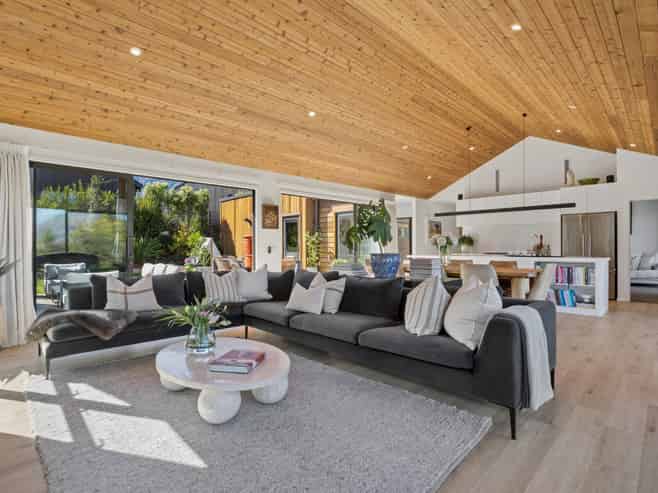 4 Durness Court, Jacks Point