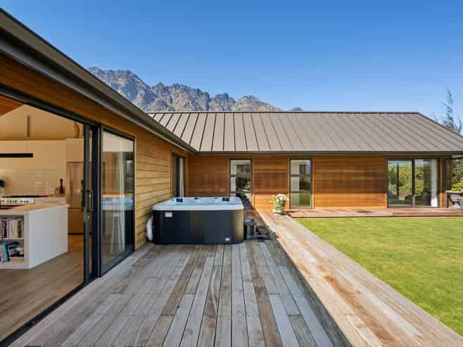 4 Durness Court, Jacks Point