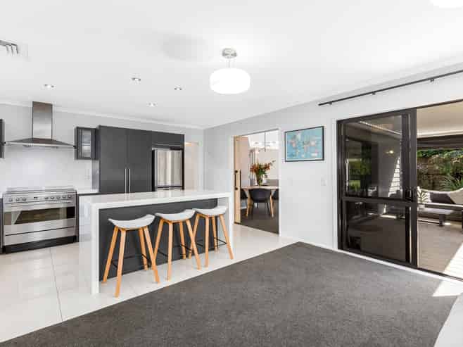 59 Te Puia Drive, Aotea