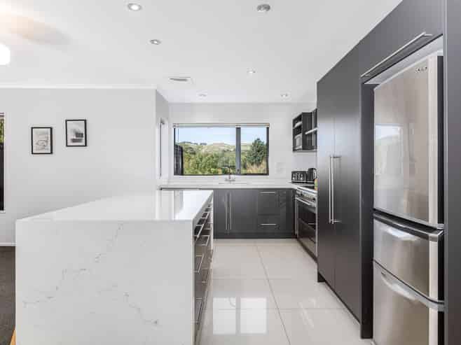 59 Te Puia Drive, Aotea