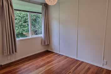 5 Aorangi Road, Paraparaumu