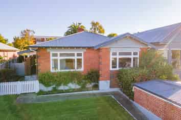 217 North Street, West End