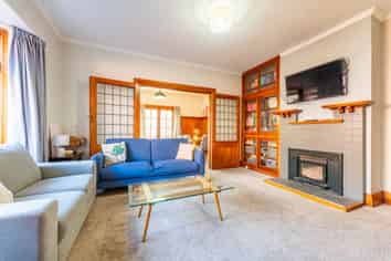 217 North Street, West End