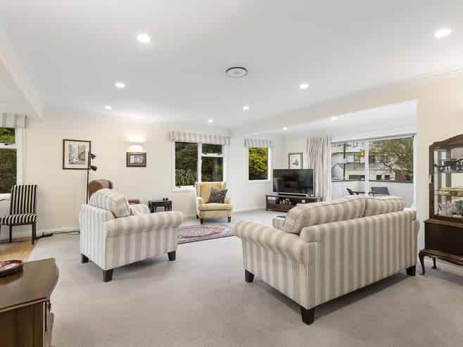 13 Kowhai Street, Tawa